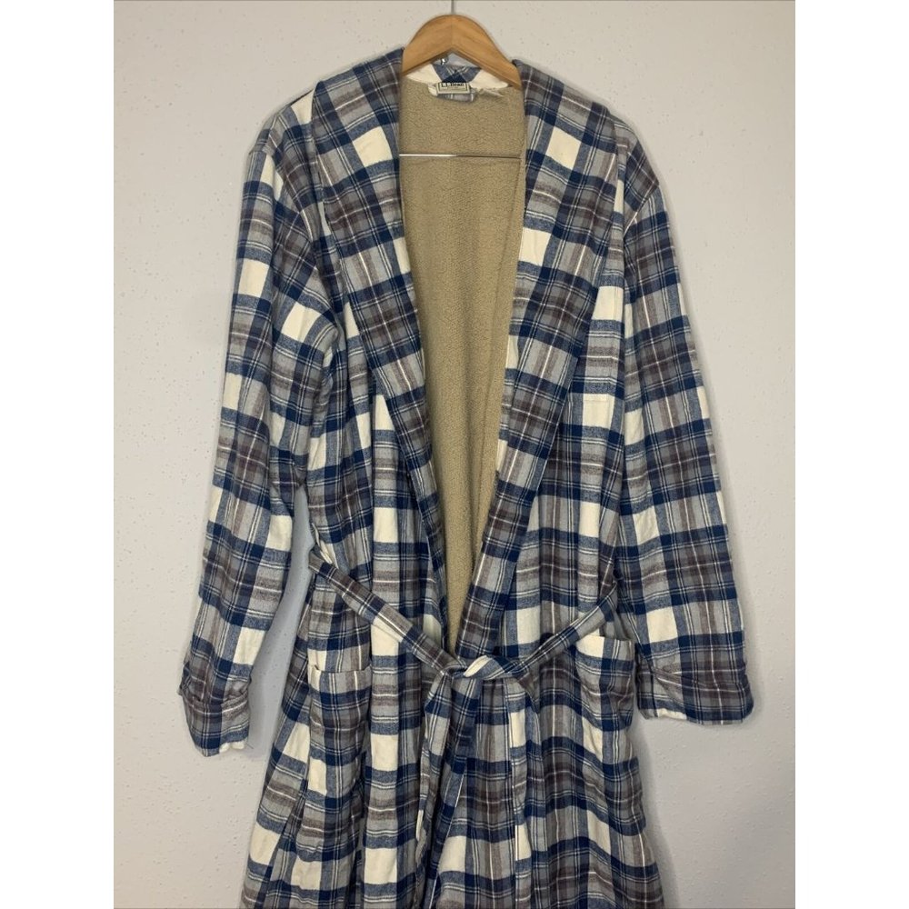 LL Bean Mens Plaid Flannel Robe Sherpa Lined Blue Size LT w/ Belt